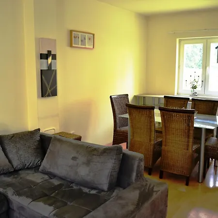 Relax Apartman Apartment