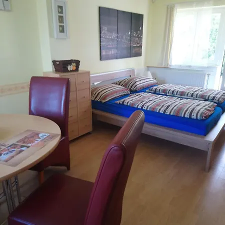 Relax Apartman * Buk