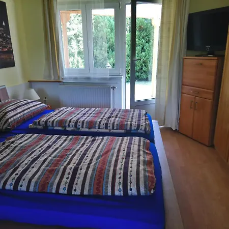 Relax Apartman * Buk