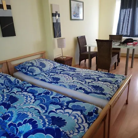 Relax Apartman Apartment *